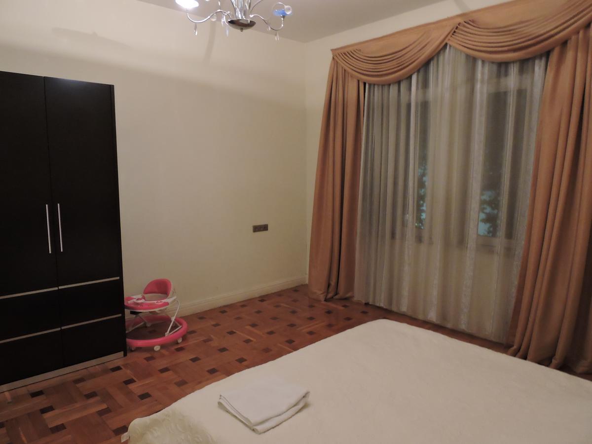 1 Shota Rustaveli Avenue Apartment Tbilisi Bagian luar foto